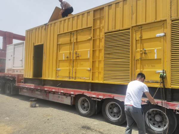 格尔木发电机出租100KW发电机需要什么规格的电缆线？
