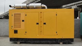 格尔木柴油发电机组北方使用是否需要加装加热装置？