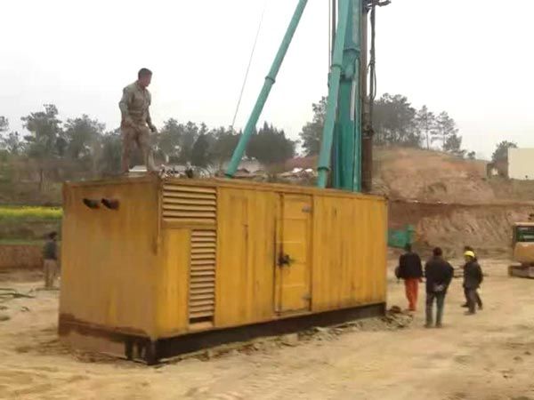 格尔木如何判断水冷式机油散热器密封件是否需要更换？